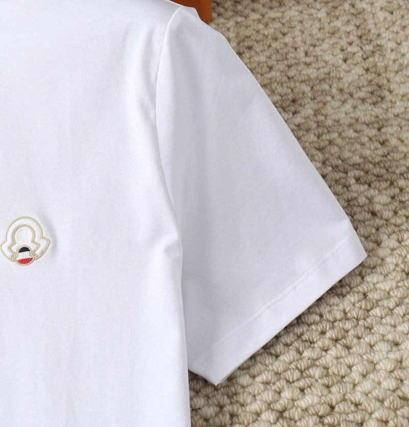 Refined Moncler T-Shirts 143678