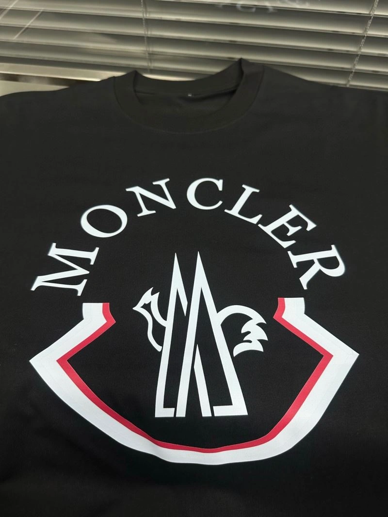Moncler T-Shirts Upgraded 139813