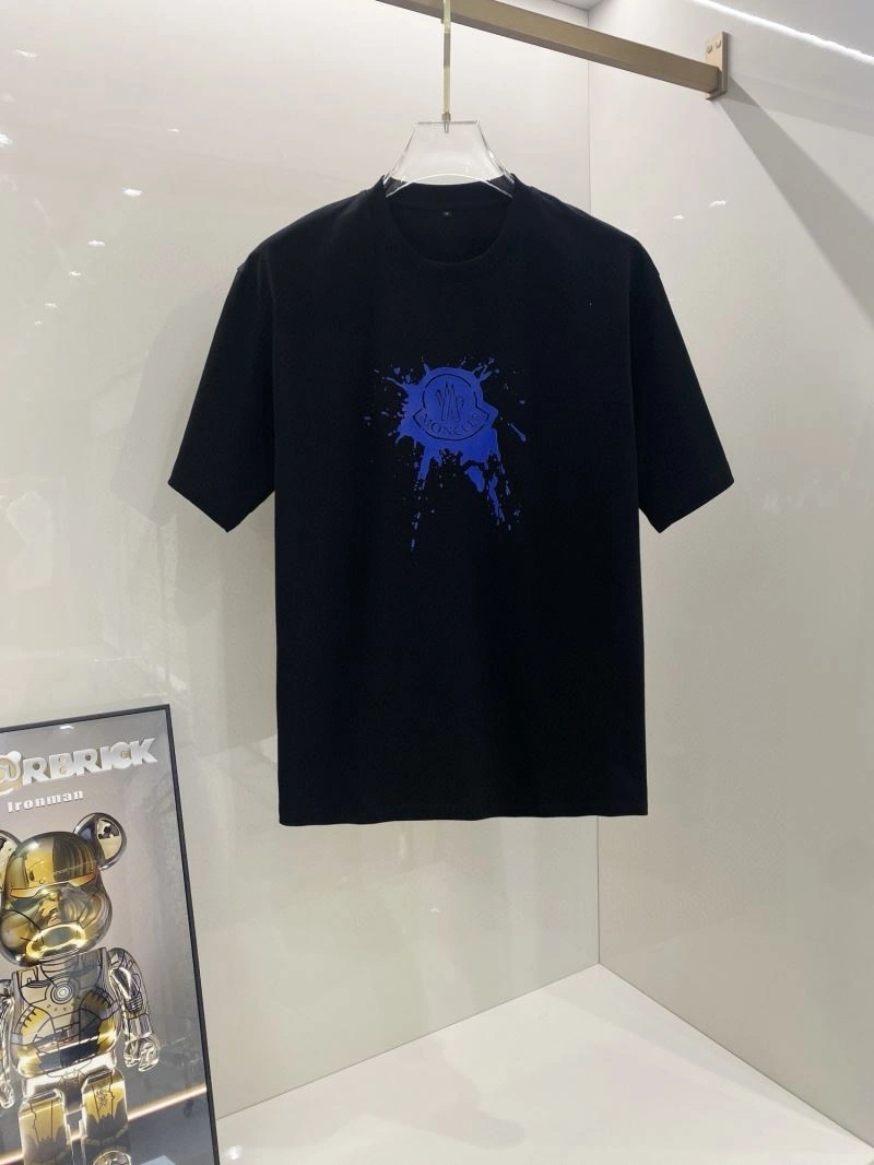Moncler T-Shirts Elegant 139815
