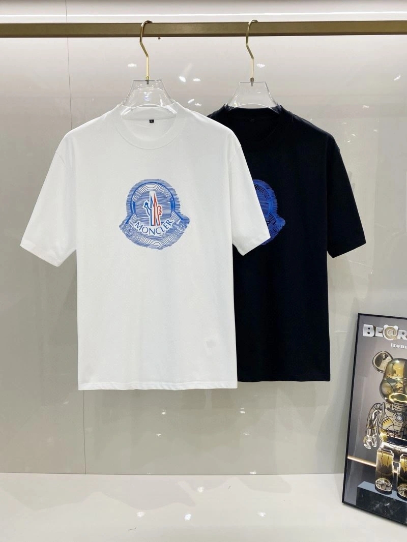 Stylish Moncler T-Shirts 139807