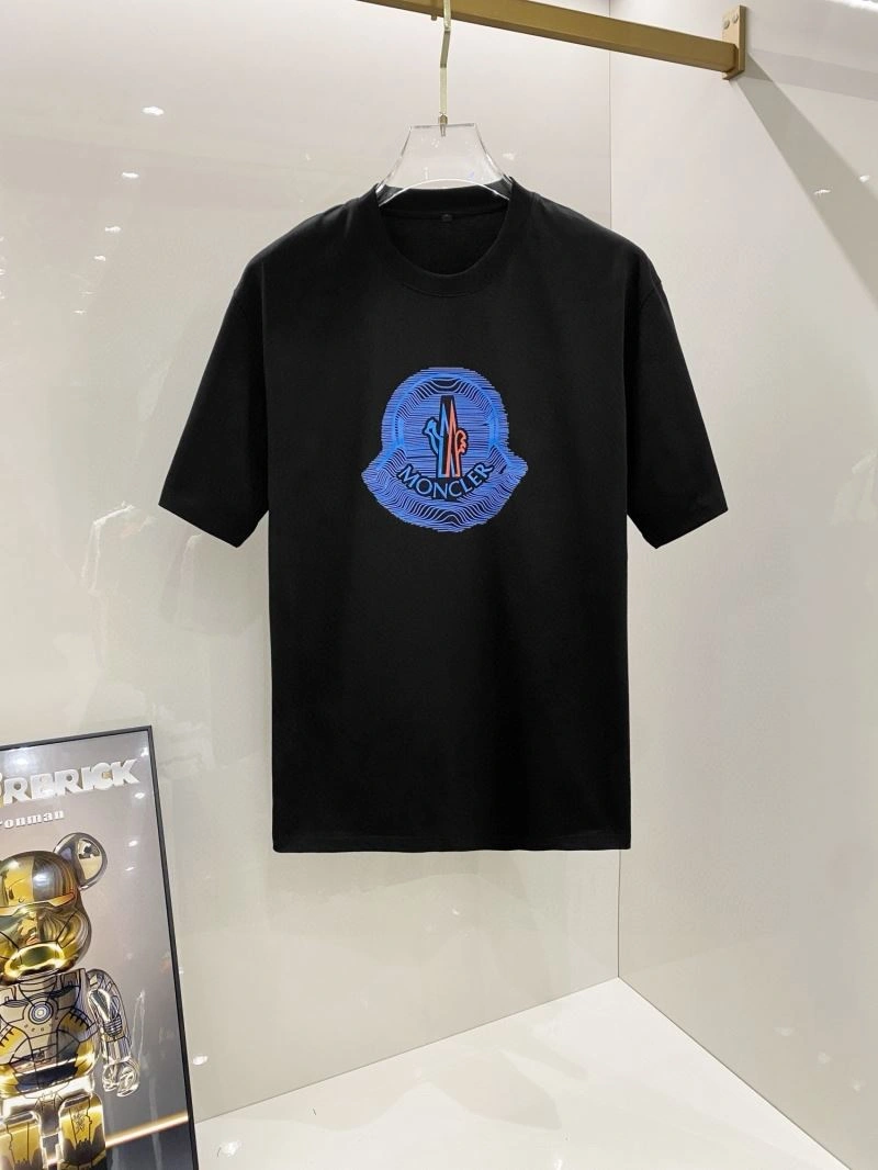 Stylish Moncler T-Shirts 139807