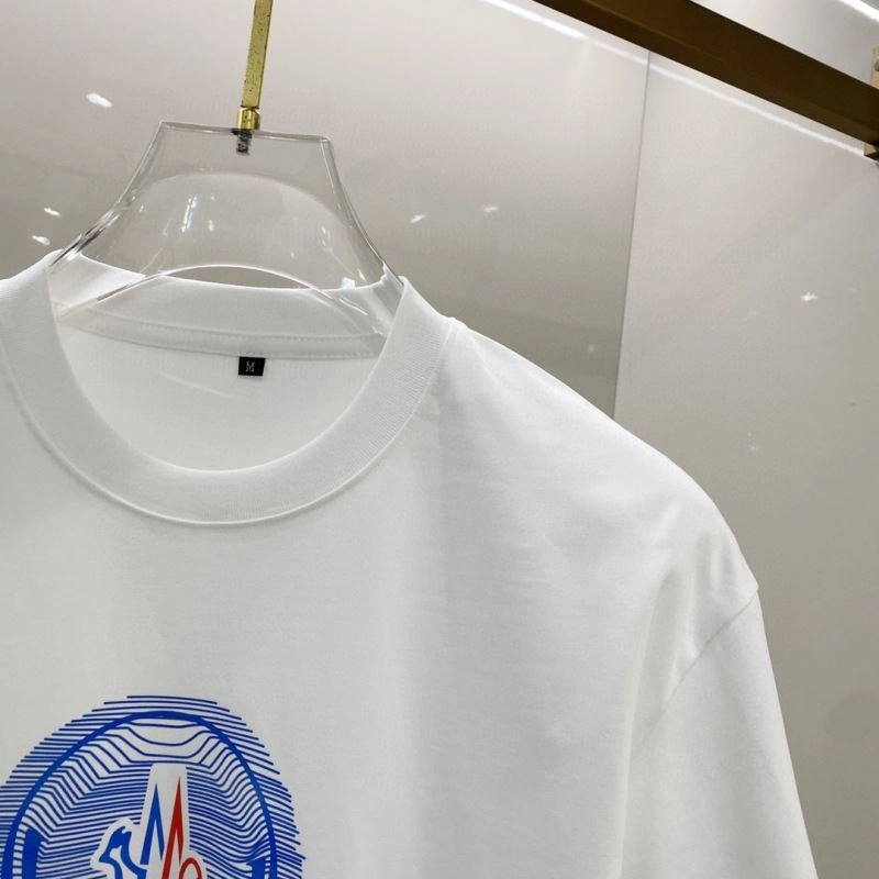 Stylish Moncler T-Shirts 139807