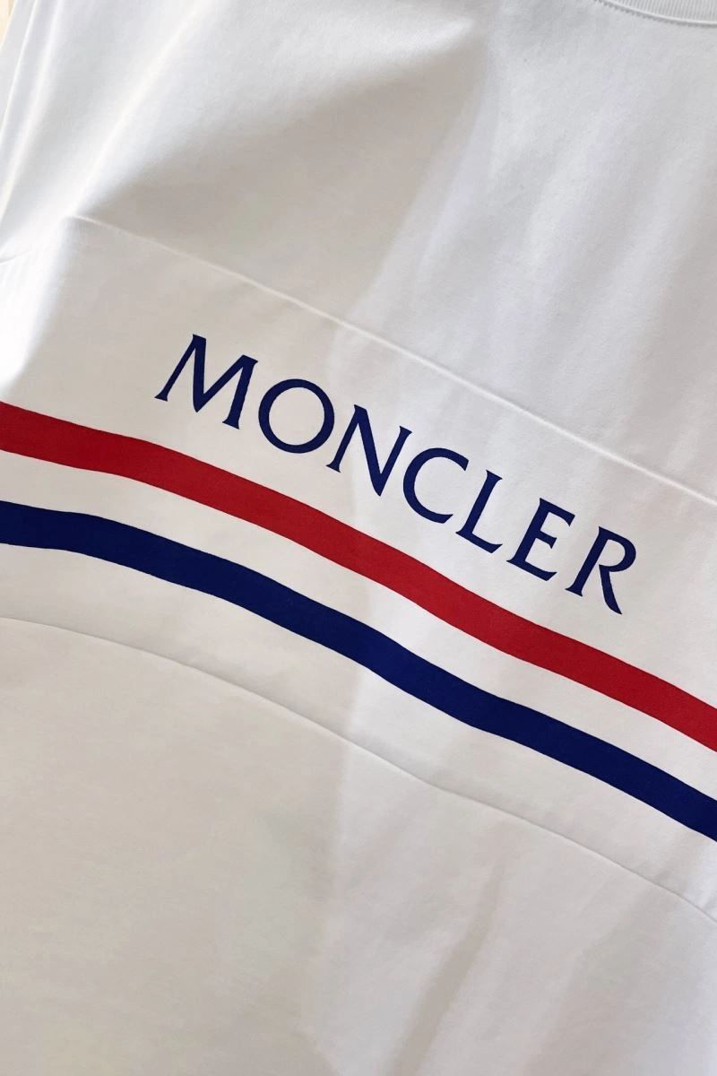 Moncler T-Shirts ZipUp 143170