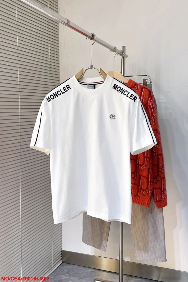 Functional Moncler T-Shirts 143181