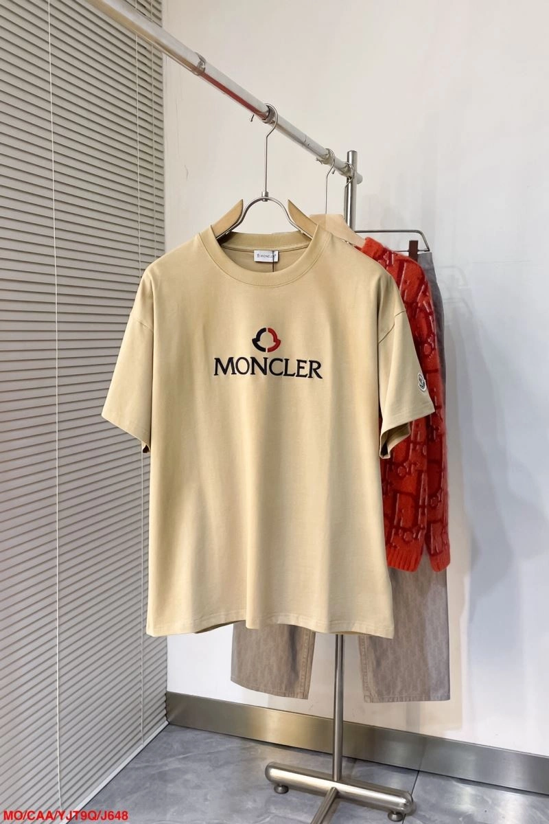 Original Moncler T-Shirts 143158