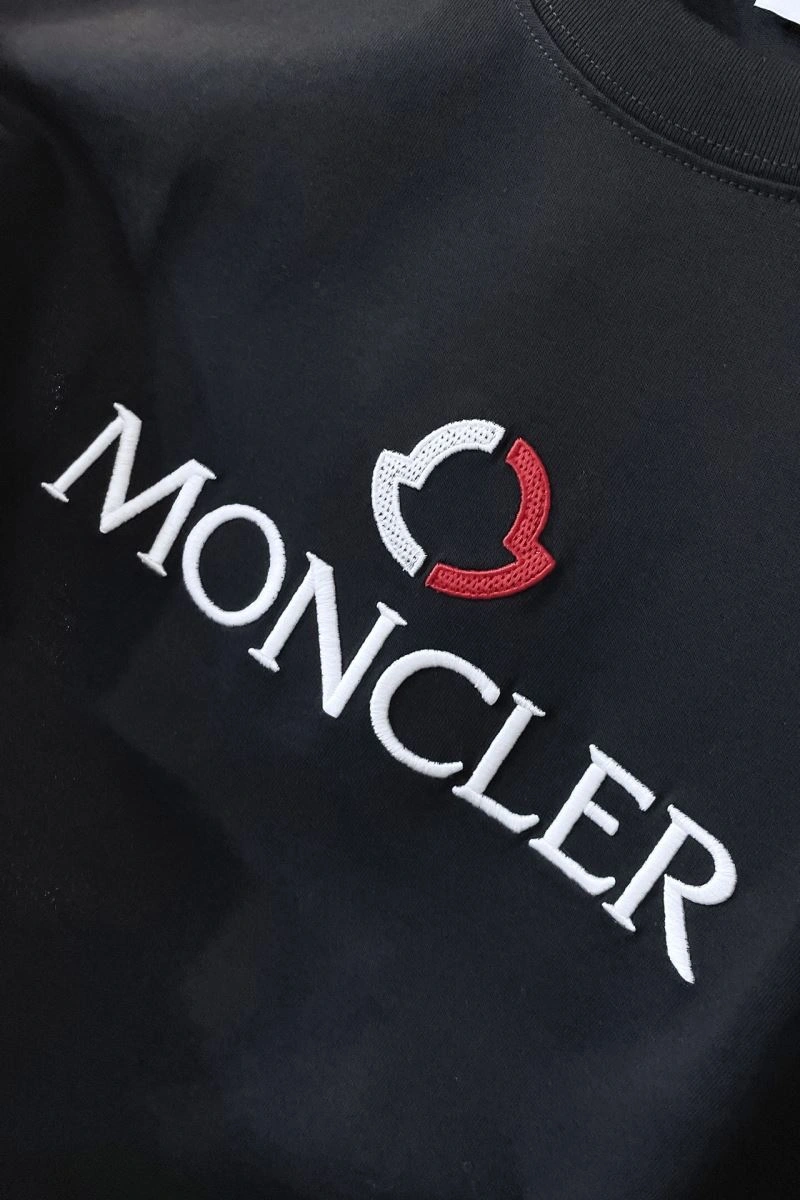 Original Moncler T-Shirts 143158