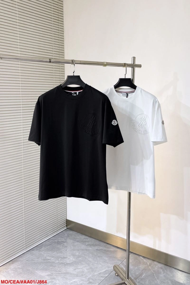 Flexible Moncler T-Shirts 143159