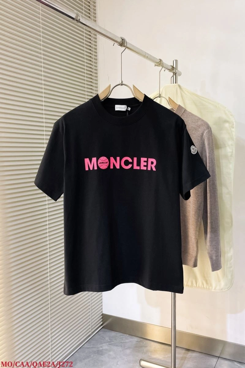 Moncler T-Shirts Timeless 143167