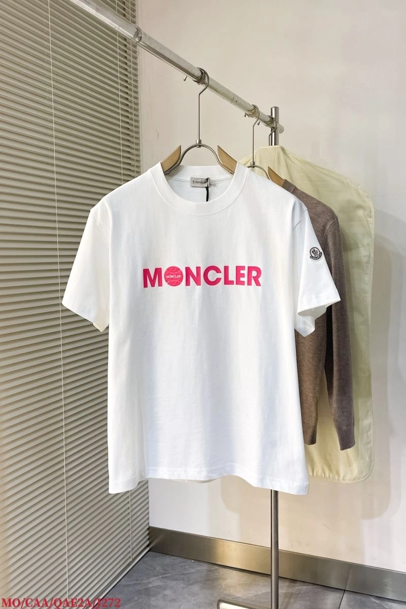 Moncler T-Shirts Timeless 143167