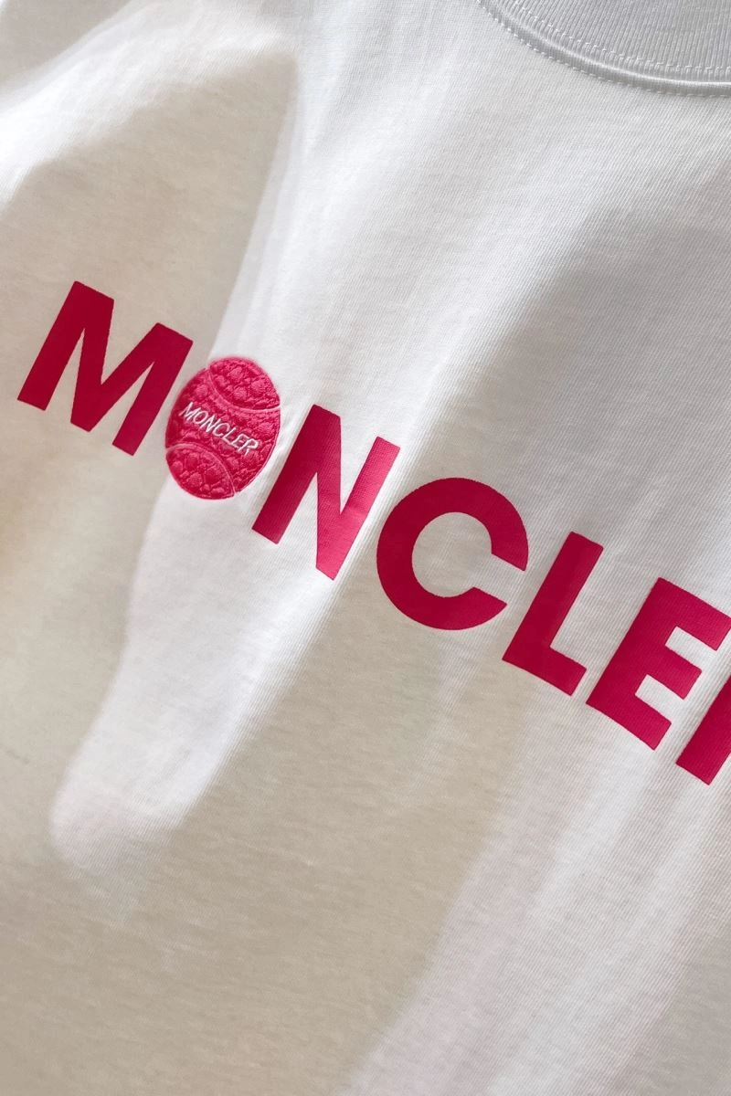 Moncler T-Shirts Timeless 143167