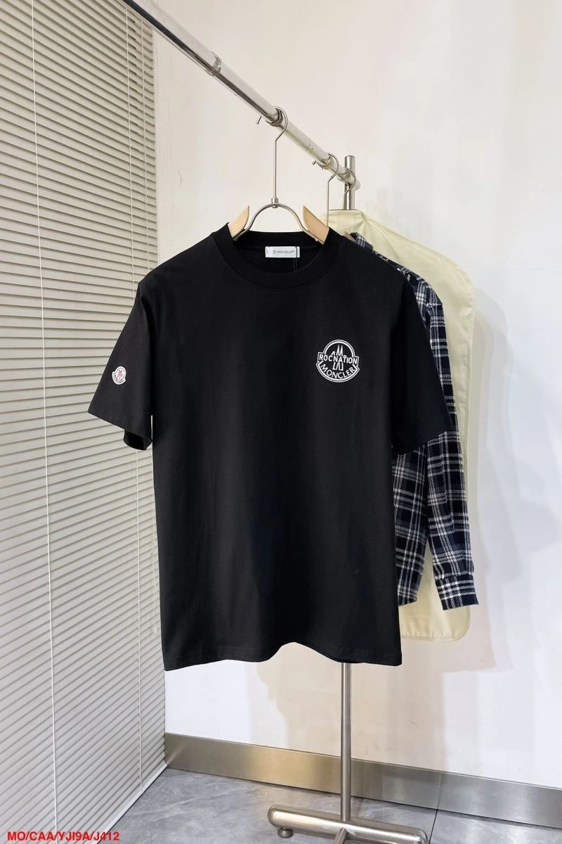 Comfortable Moncler T-Shirts 143148