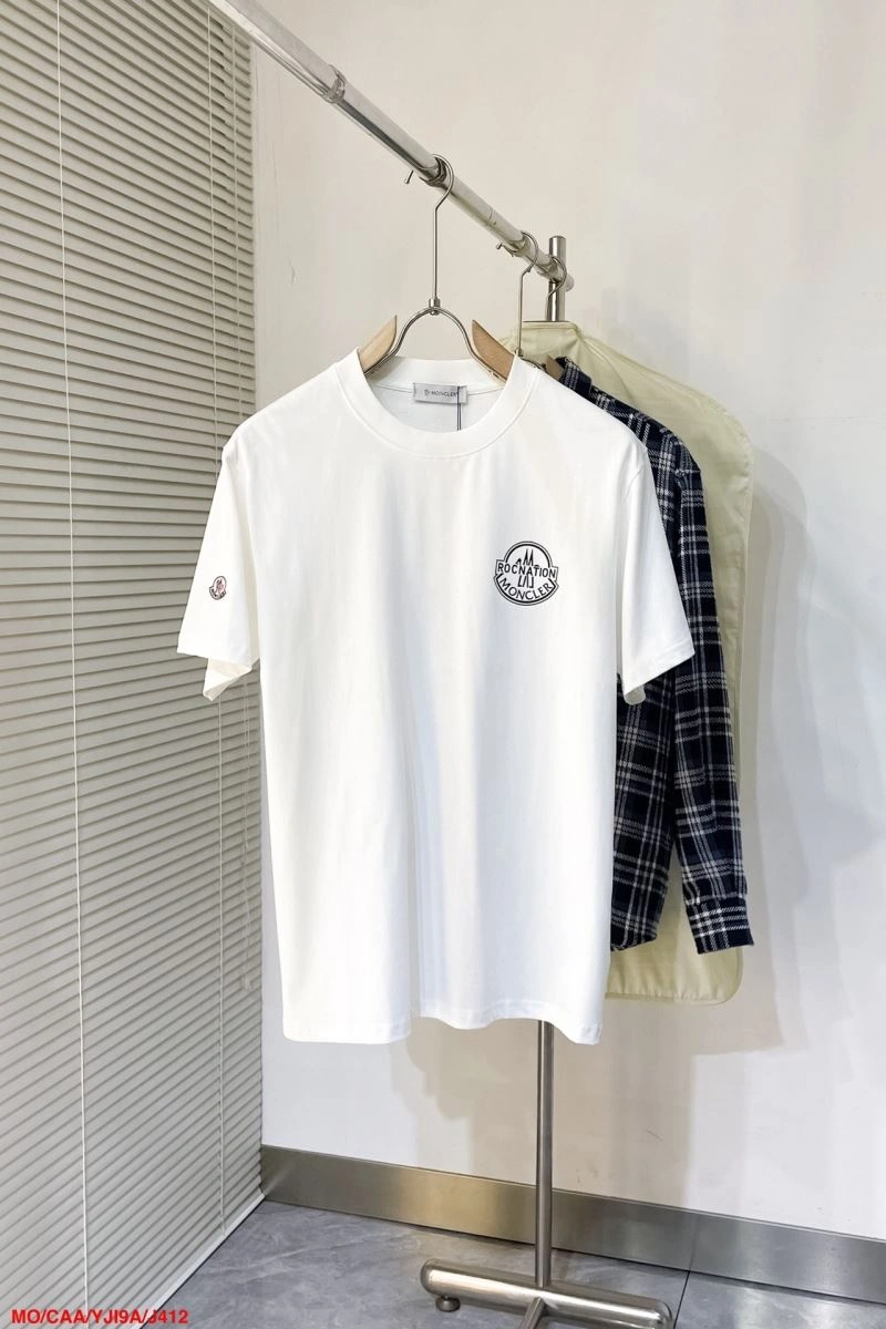 Comfortable Moncler T-Shirts 143148