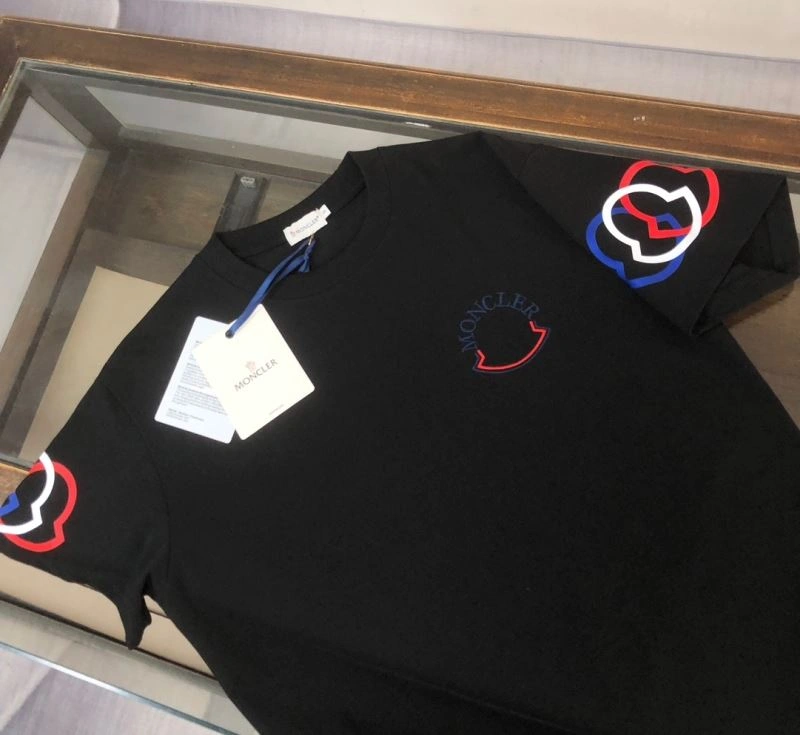 Functional Moncler T-Shirts 143152