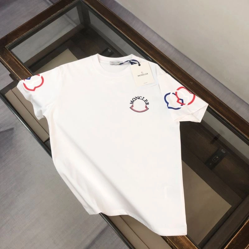 Moncler T-Shirts WellDesigned 143150