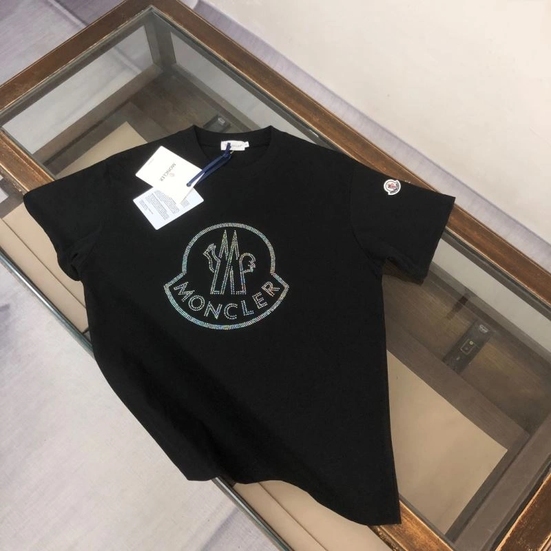 Moncler T-Shirts Sustainable 143147
