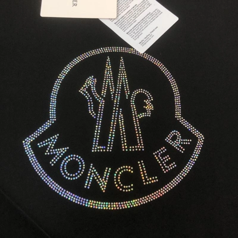 Moncler T-Shirts Sustainable 143147