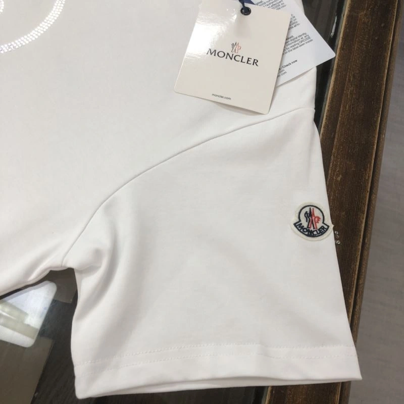 Neat Moncler T-Shirts 143146