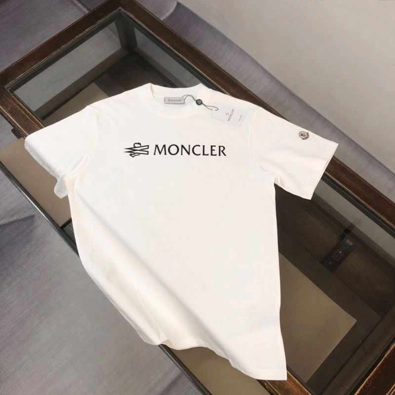 Moncler T-Shirts Tailored 143137