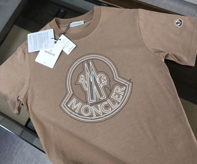 Moncler T-Shirts WellDesigned 143126