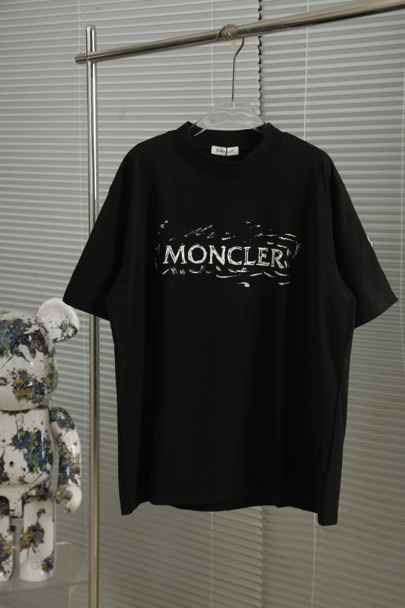 Sporty Moncler T-Shirts 143121