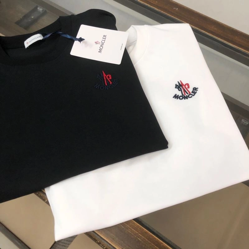 Sustainable Moncler T-Shirts 143120