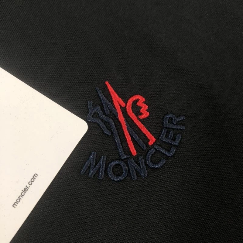 Sustainable Moncler T-Shirts 143120