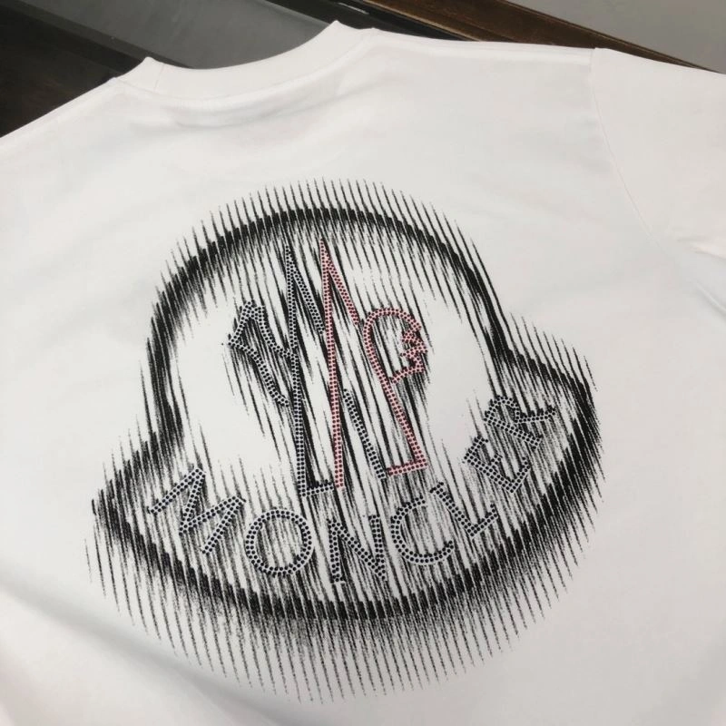Bold Moncler T-Shirts 143115