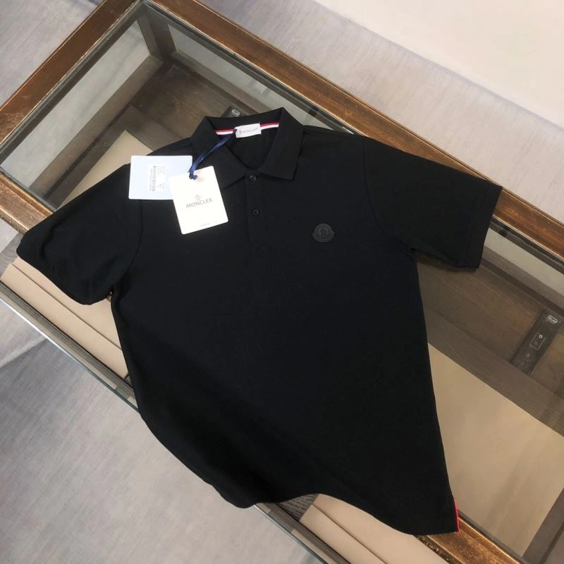 Moncler T-Shirts Sporty 143114