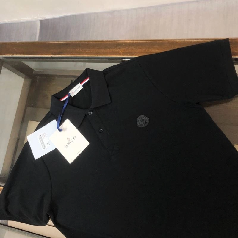 Moncler T-Shirts Sporty 143114