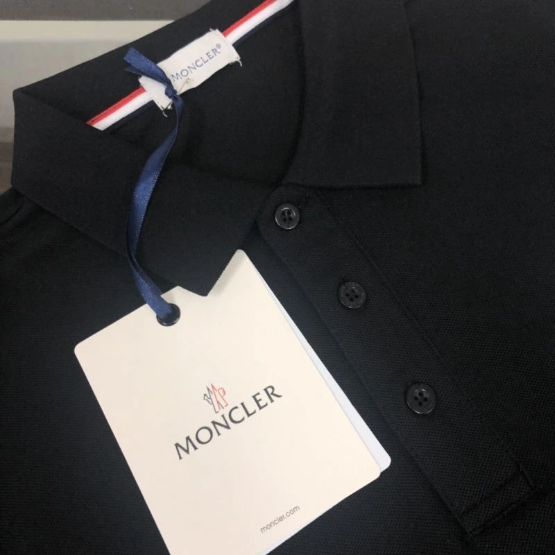 Elegant Moncler T-Shirts 143112