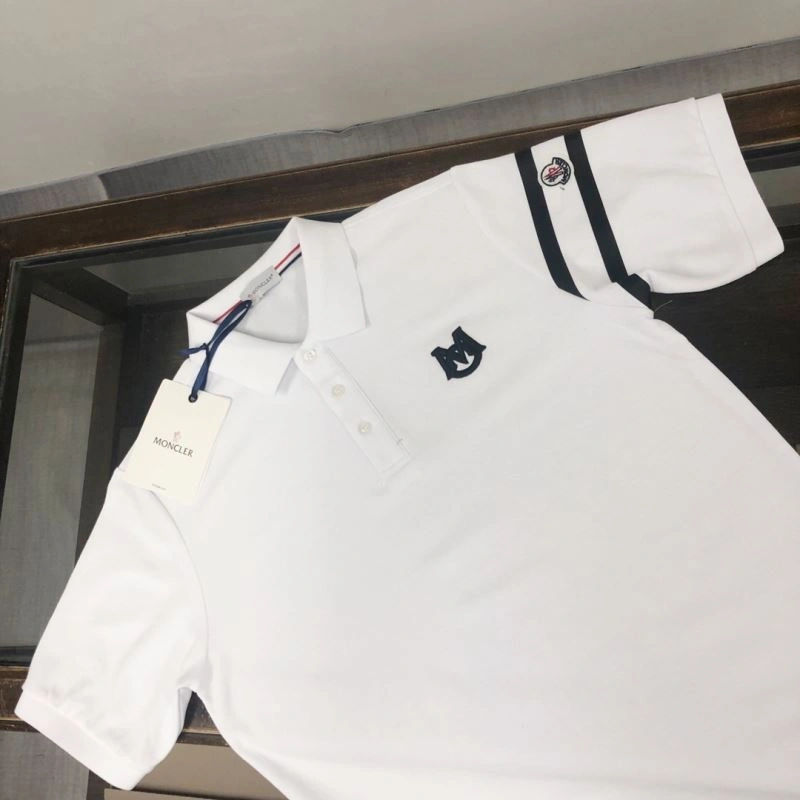 Effortless Moncler T-Shirts 143113