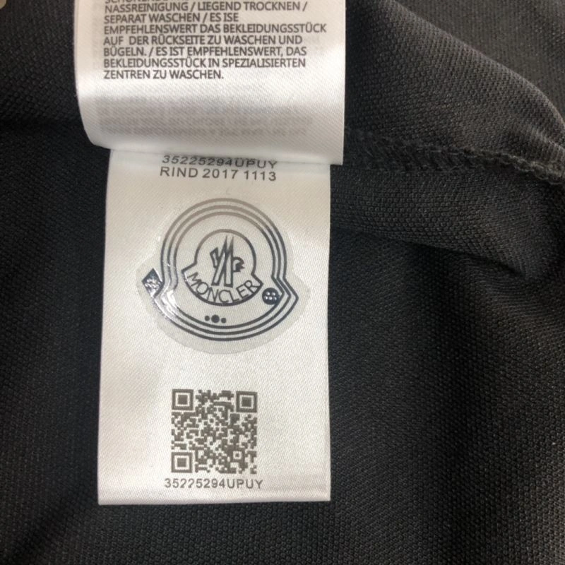 Versatile Moncler T-Shirts 143108