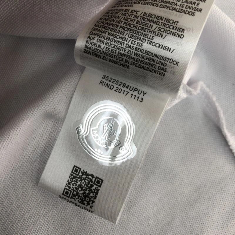 FlexibleFit Moncler T-Shirts 143133