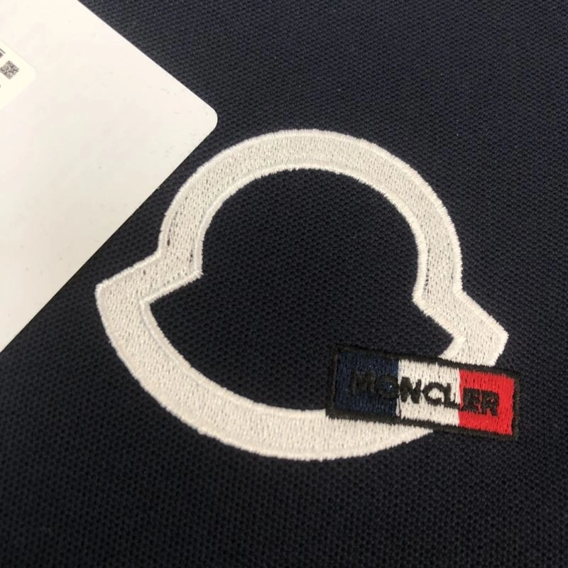 Unisex Moncler T-Shirts 143104