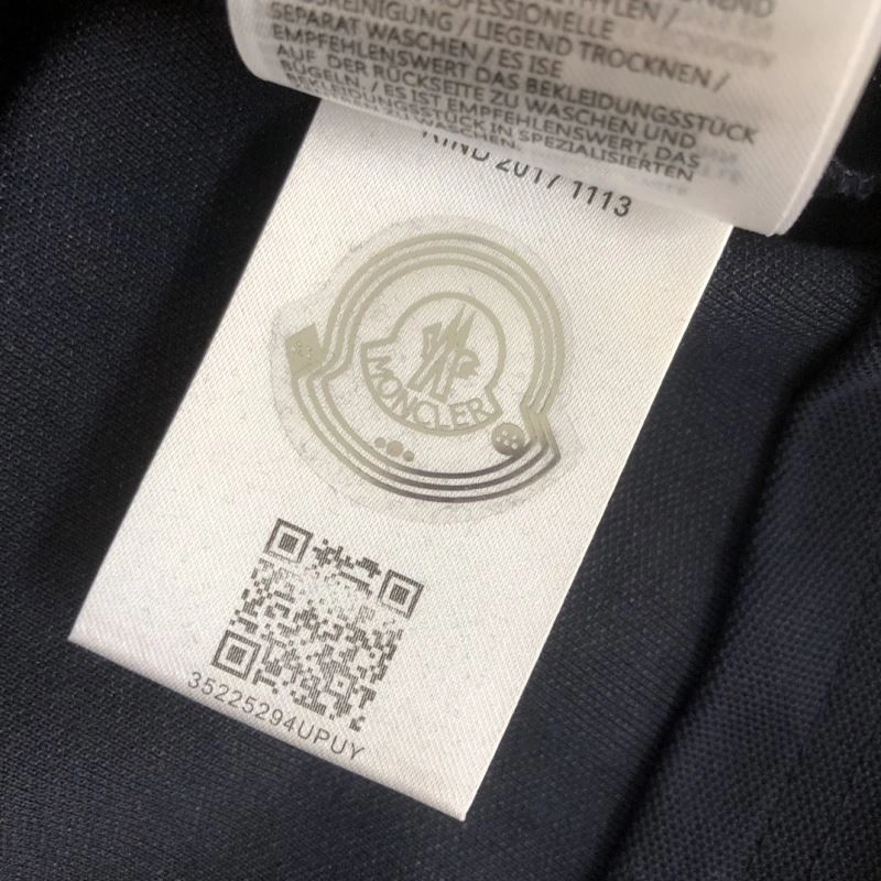 Unisex Moncler T-Shirts 143104