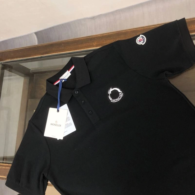 Moncler T-Shirts Functional 143105