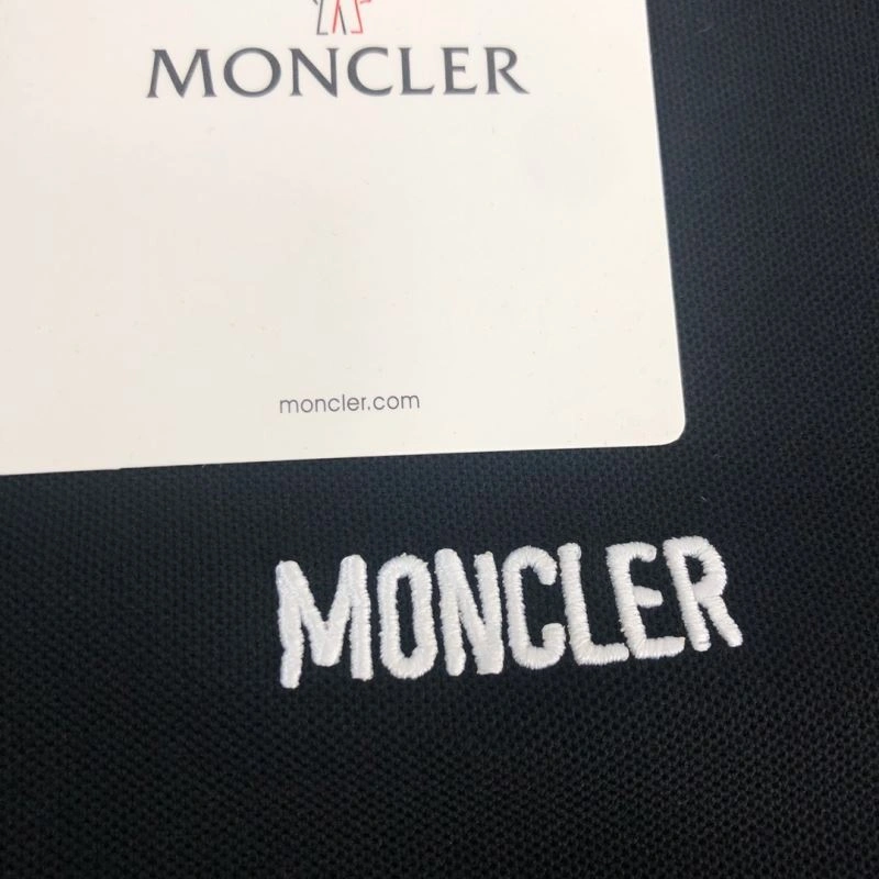 Moncler T-Shirts WellDesigned 143094