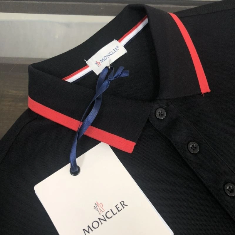 Moncler T-Shirts WrinkleFree 143098