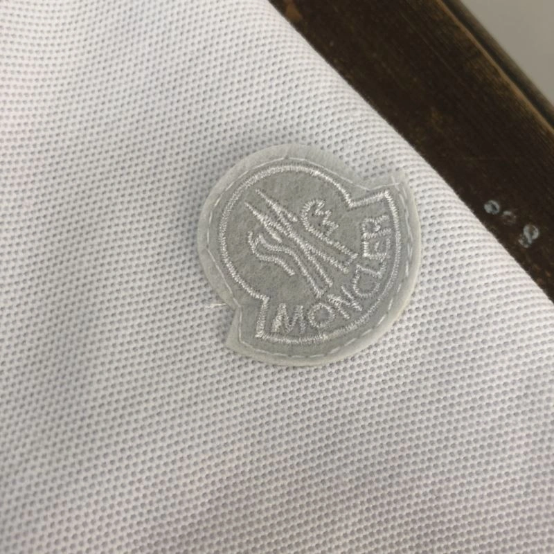 Moncler T-Shirts TechFriendly 143093