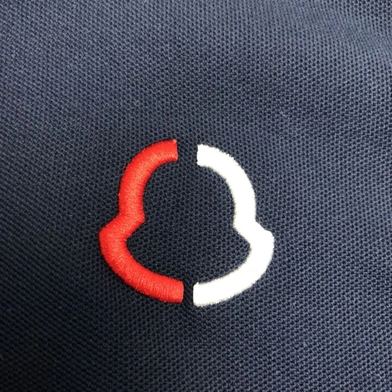 Moncler T-Shirts Lightweight 143081