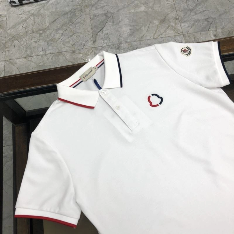 Moncler T-Shirts Soft 143091