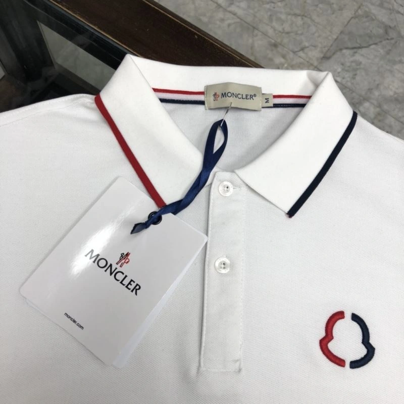 Moncler T-Shirts Soft 143091