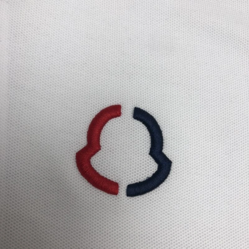 Moncler T-Shirts Soft 143091