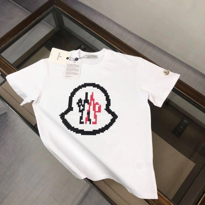 Moncler T-Shirts Neat 143075