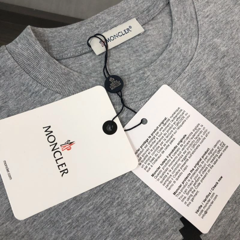 Moncler T-Shirts Trendy 143077