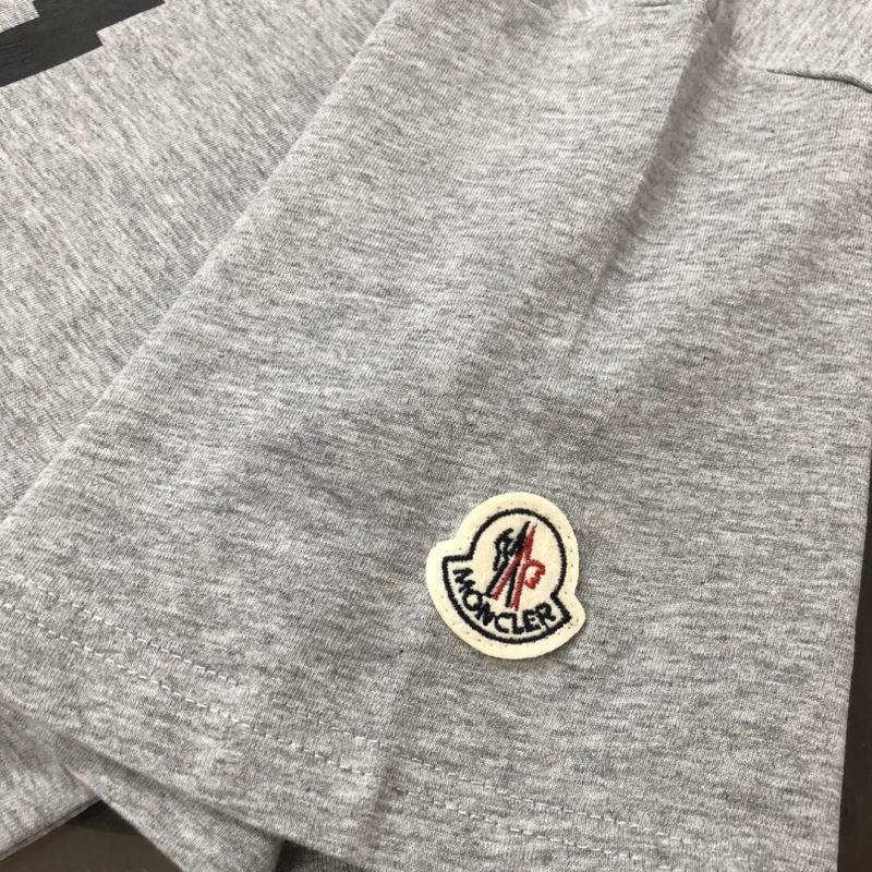 Moncler T-Shirts Trendy 143077