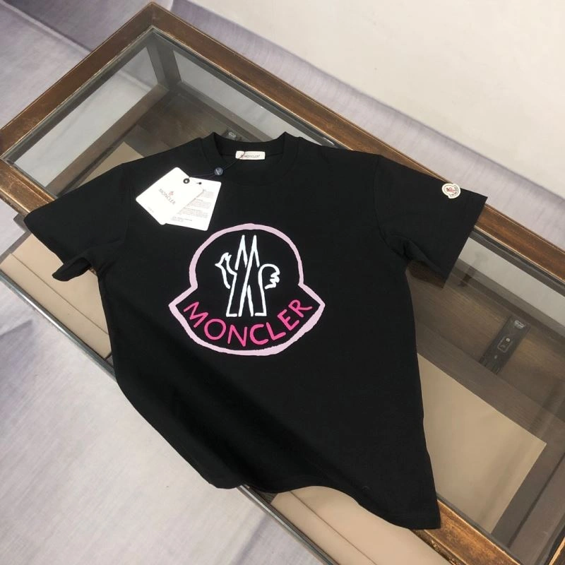 Moncler T-Shirts Flexible 143076
