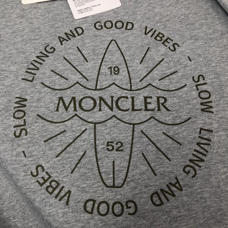 Chic Moncler T-Shirts 143073