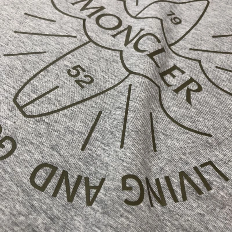Chic Moncler T-Shirts 143073