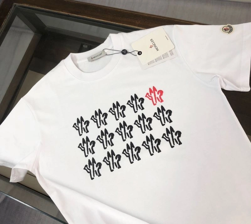 Neat Moncler T-Shirts 143065